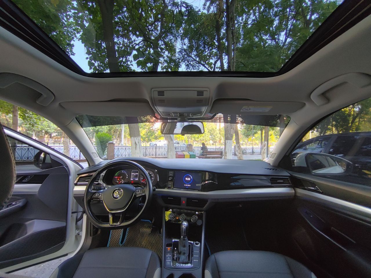 Volkswagen E-Bora pro 2019