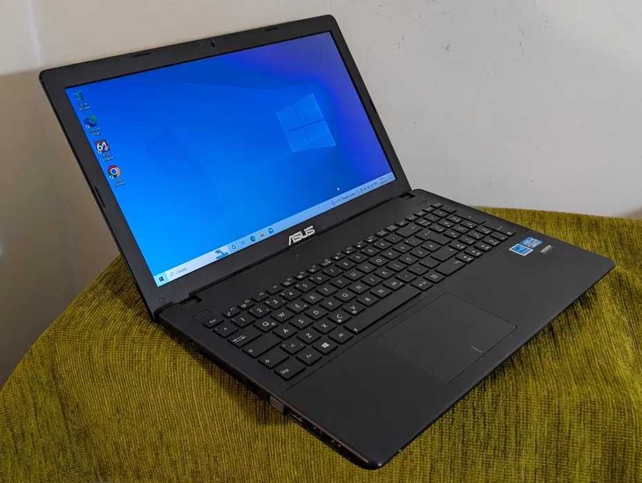 Laptop Asus , intel Core i3-3217u, ssd 256gb, 4 gb ram, display 15,6