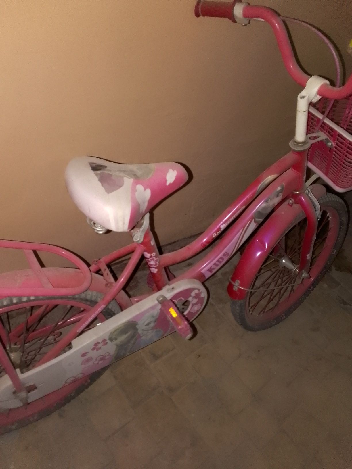 Velosiped sotiladi