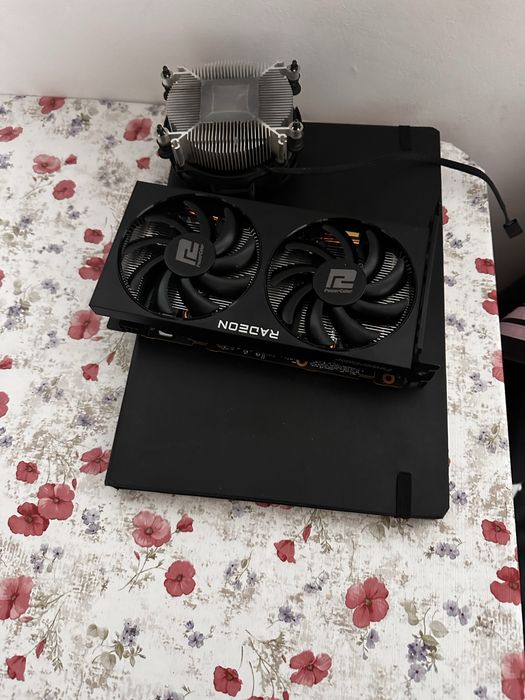 Placa video Rx 6600 XT 8gb