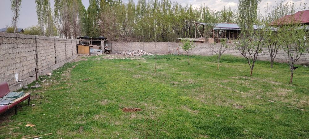 Qibrey tumanida yer sotiladi