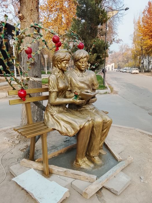 Садовые скульптуры барбекю