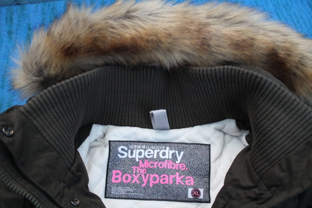 Geaca SuperDry The Boxyparka XL dama