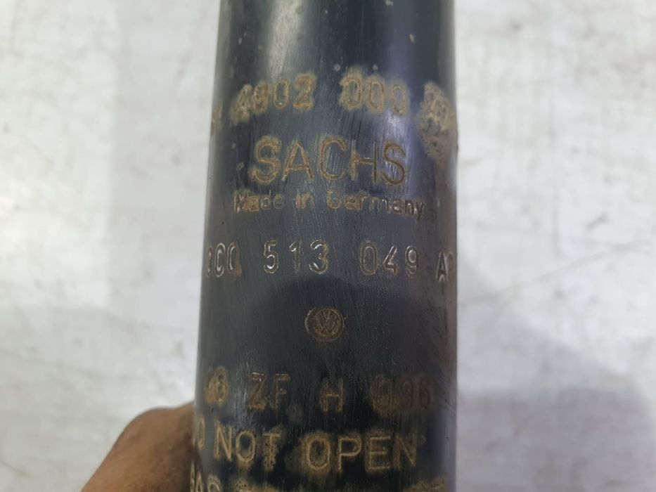 Amortizor stanga spate Volkswagen Passat B6 (2005 - 2010) (1240) BLR