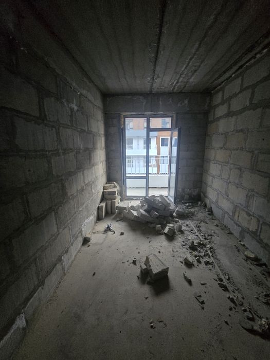 Зудлик билан сотилади 3 хона 83м² 4 этаж Эко Сити