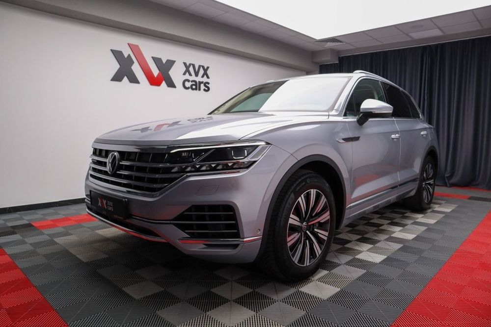 Volkswagen Touareg VW Touareg eHYBRID IQ Light Nightvision Panoramic Piele Gri Memorii