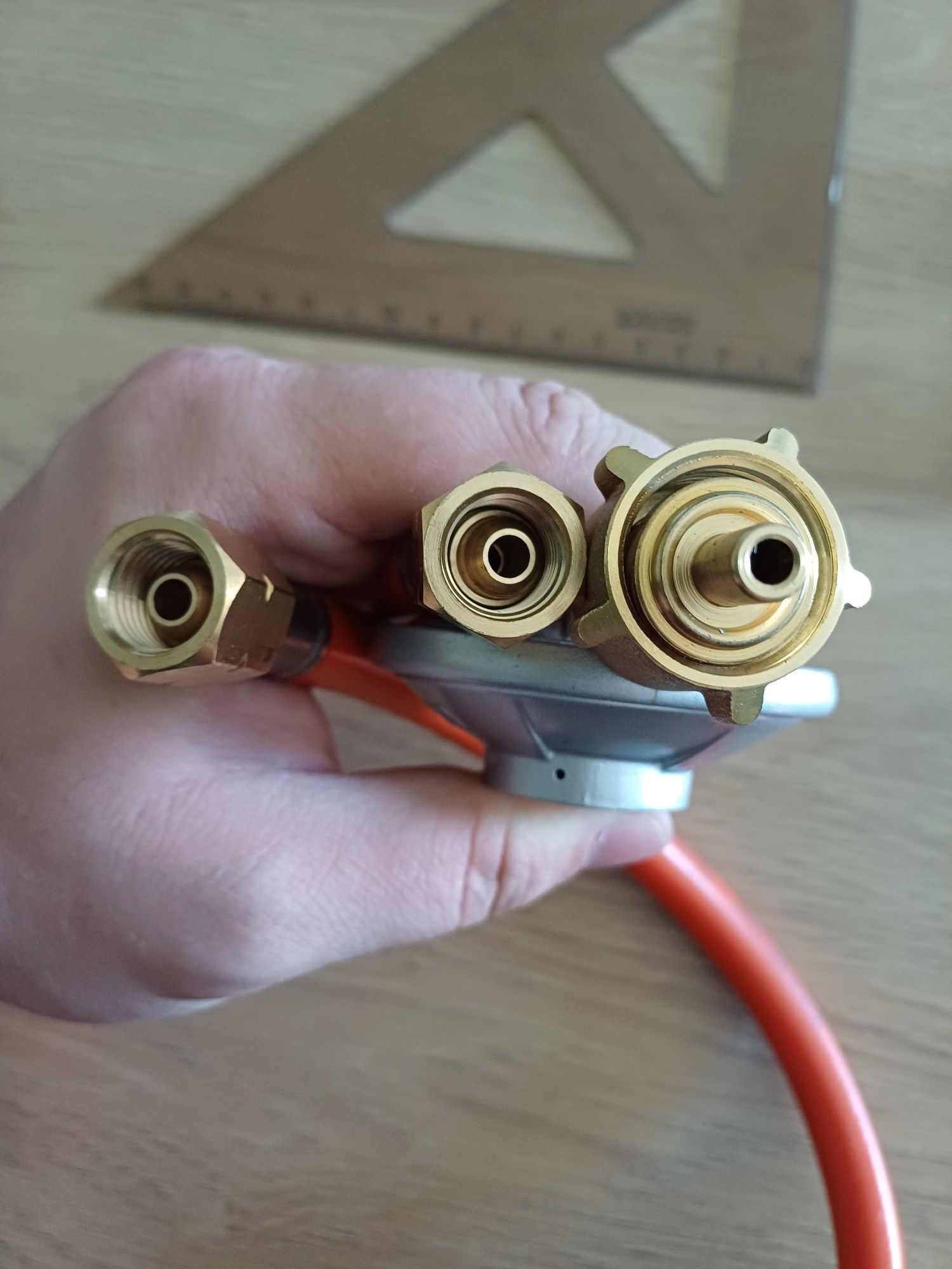 Regulator gaz GPL CGAS 50mbar - pentru plită