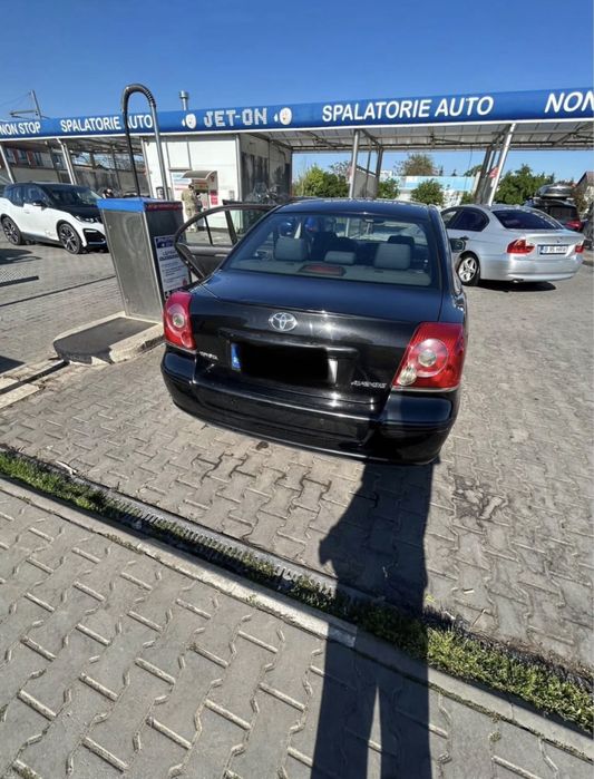 Toyota avensis automata