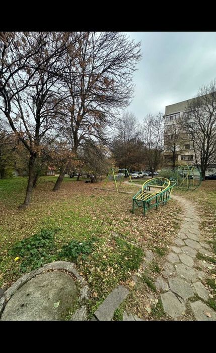 Продава 2-стаен, Сердика