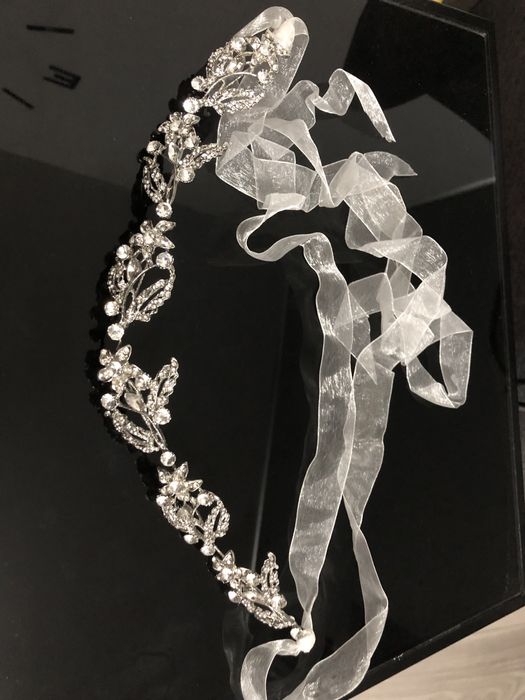 Accesoriu de par mireasa