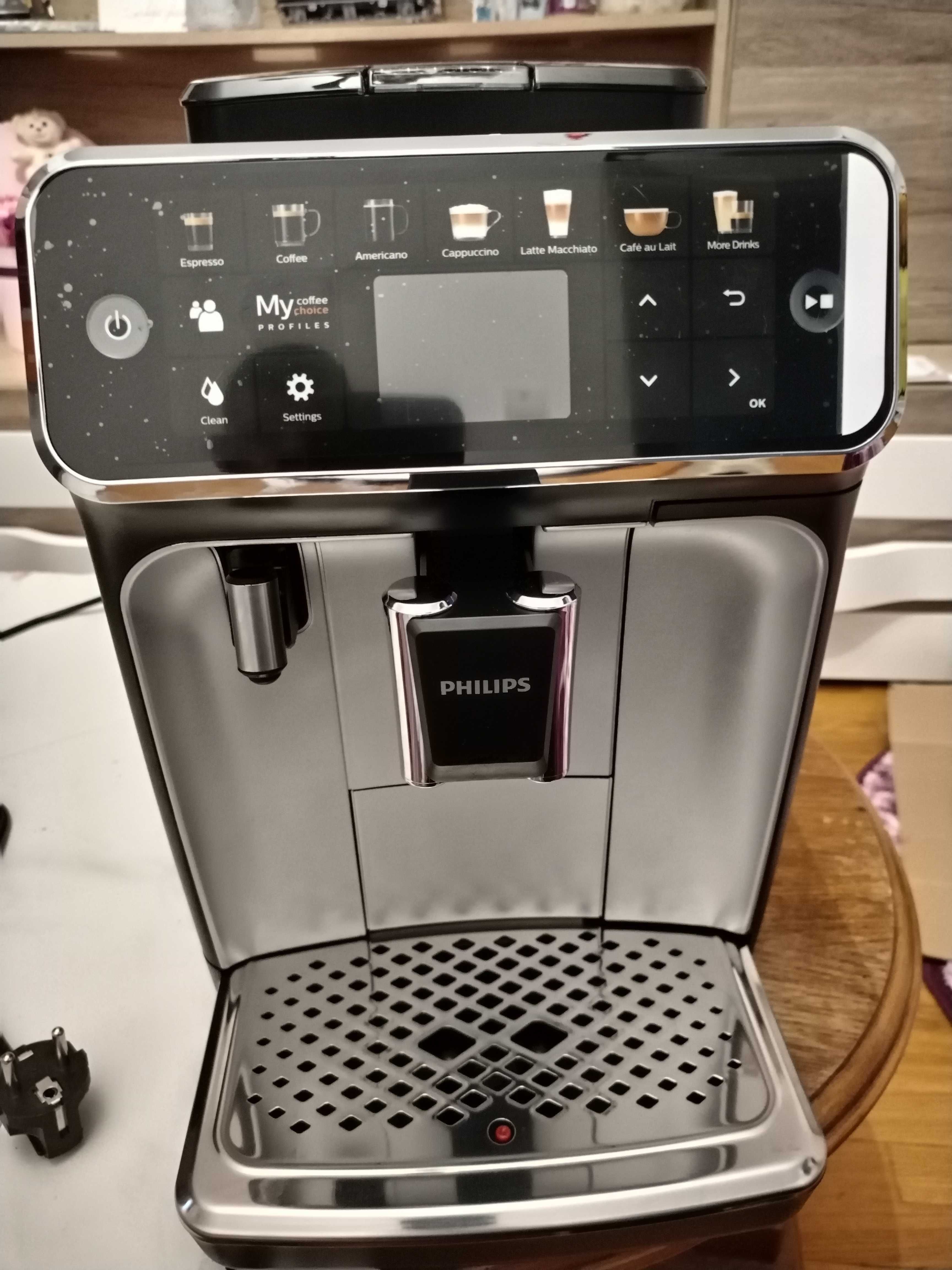 Espressor Philips Seria 5400 EP5447 90