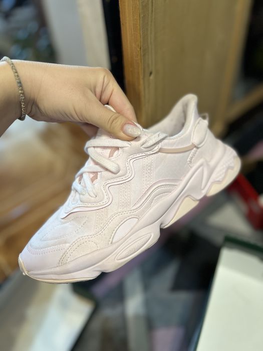 Маратонки Adidas Оzweego pink