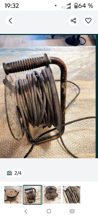 Prelungitor cu 4 prize si tambur cu protectie
Stare buna