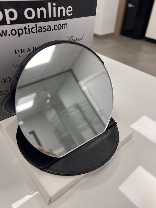 Огледало, травъл вариант