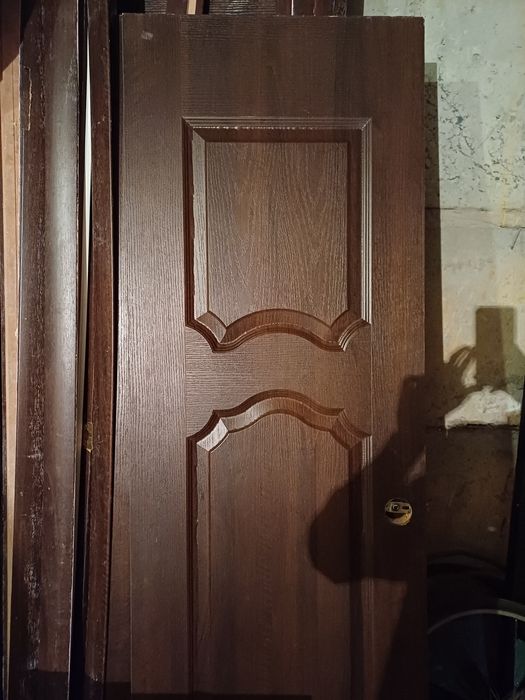 Продам дверь межкомнатные