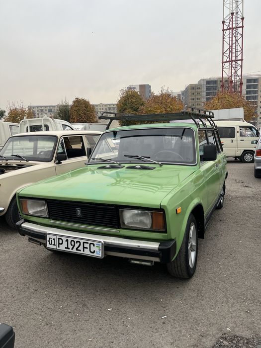 Vaz 2106 sotiladi