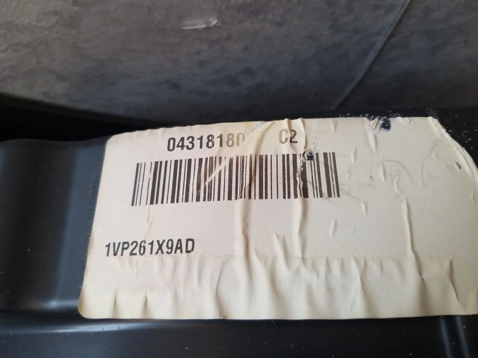 Grila ventilatie spate butoane cotiera jeep grand cherokee 4 wk wk2 1vp261x9ad