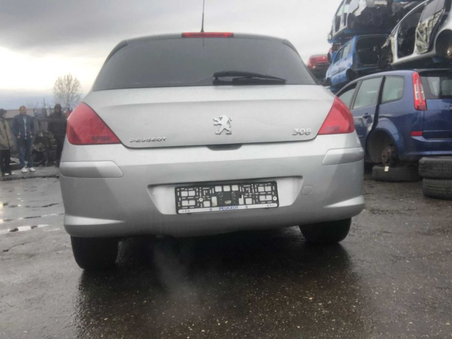 Dezmembrez Peugeot 308 1.6 turbo an 2009 cod motor PSA5FX