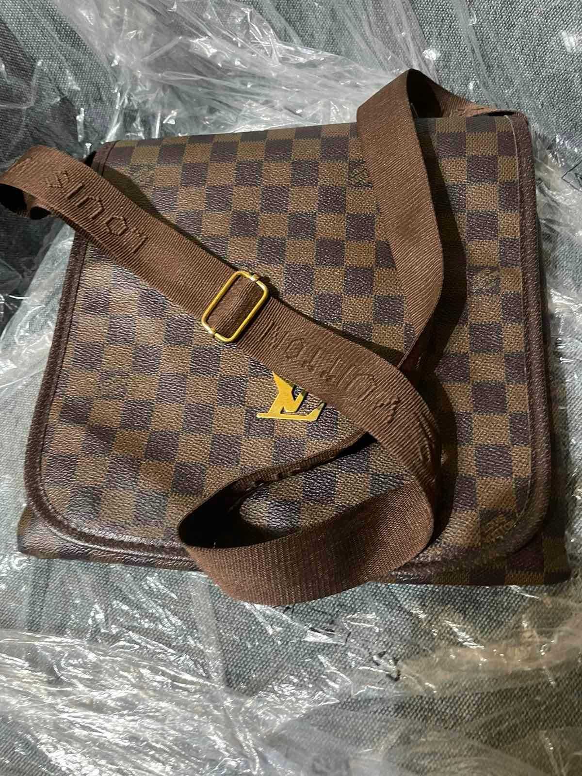 Продавам нова чанта Louis Vuitton унисекс