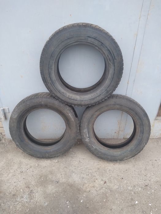 Продам шины зимние