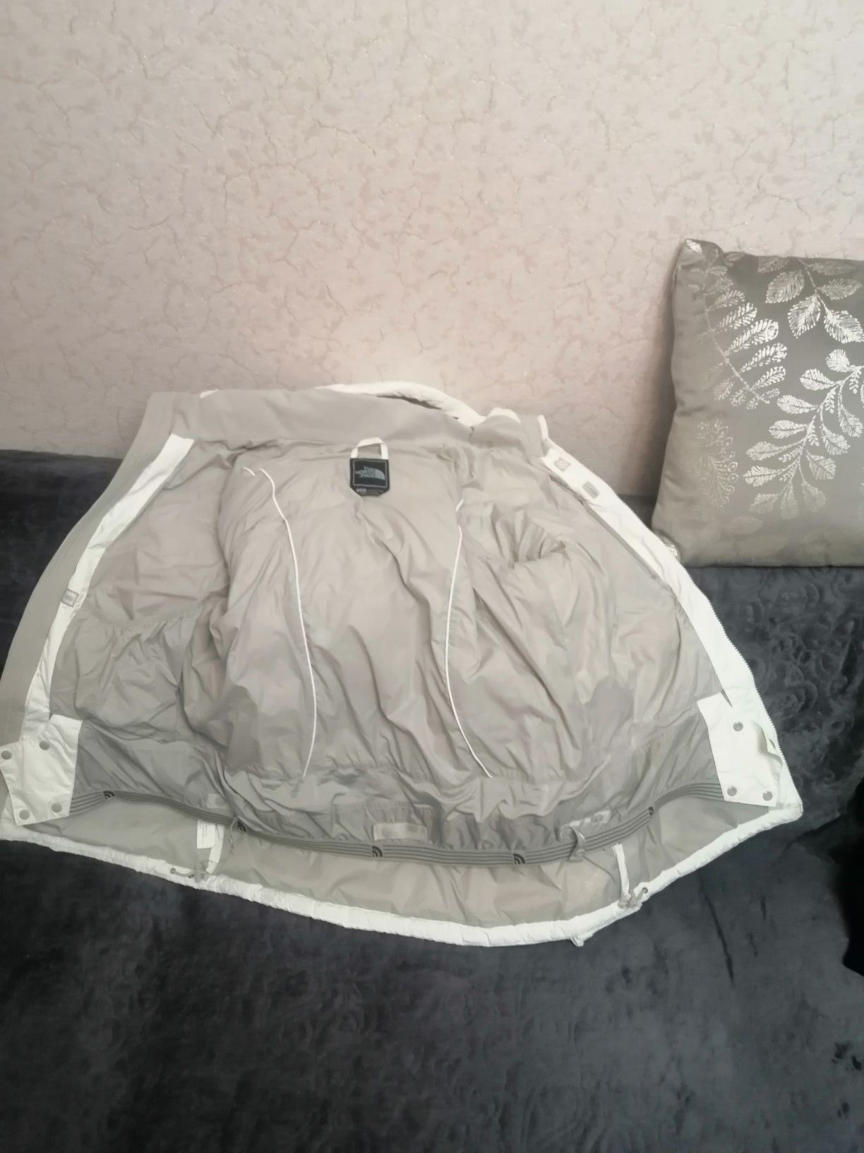 Geacă damă The North Face mărimea L