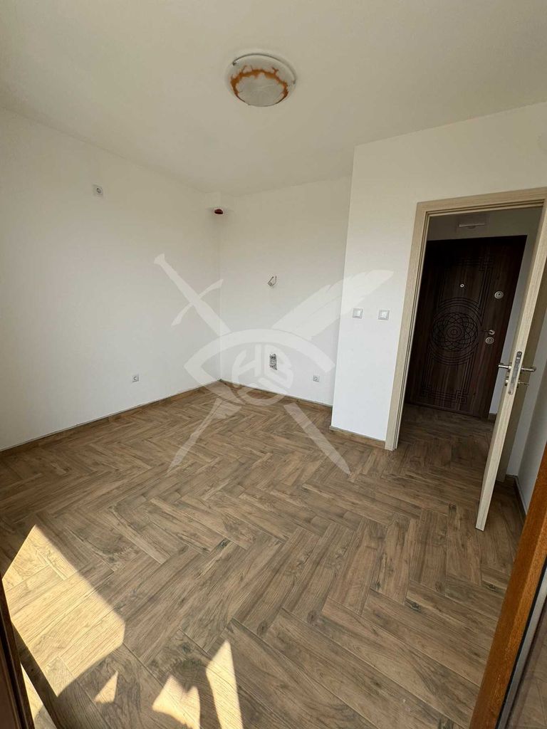 Продава се Двустаен апартамент в Приморско - 5 кв.м за 14300 €/кв.м - Снимка #3