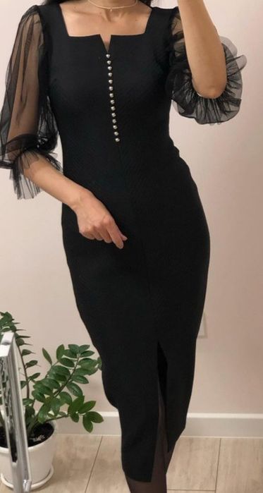 Продам новые платья!