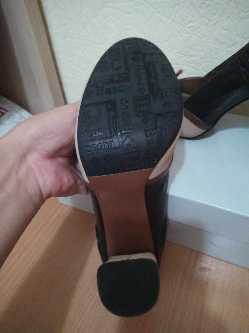 Новые туфли натуральная кожа, бренд Баскони (Италия)
