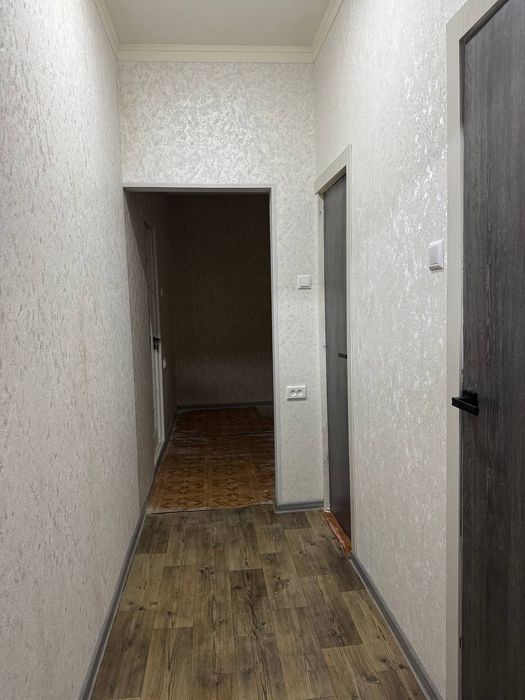 Srochno uy sotiladi. Chilonzor 13 kv 2 xona