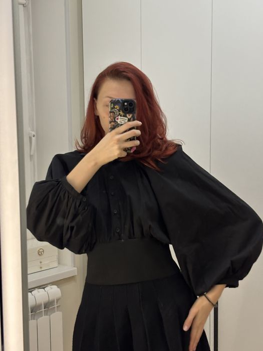 Блузка с пышными рукавами