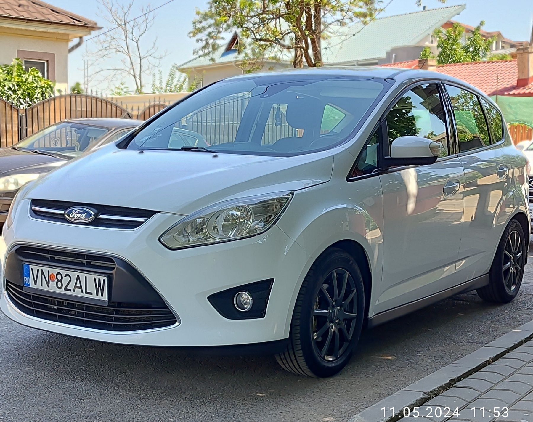 Ford C-max 2014. 1.6 diesel  247000 km