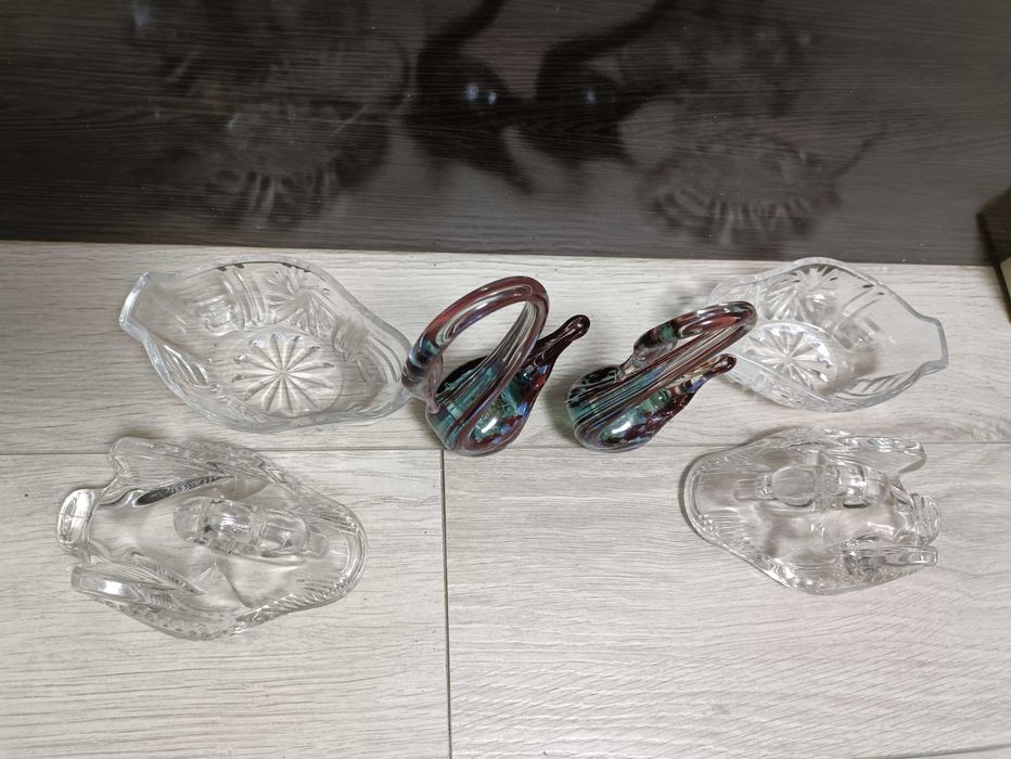 Стеклянные лебеди цена за всё