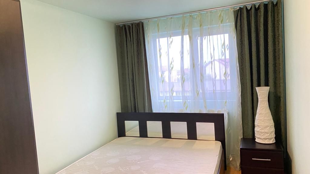Ofer spre închiriere apartament 2 camere