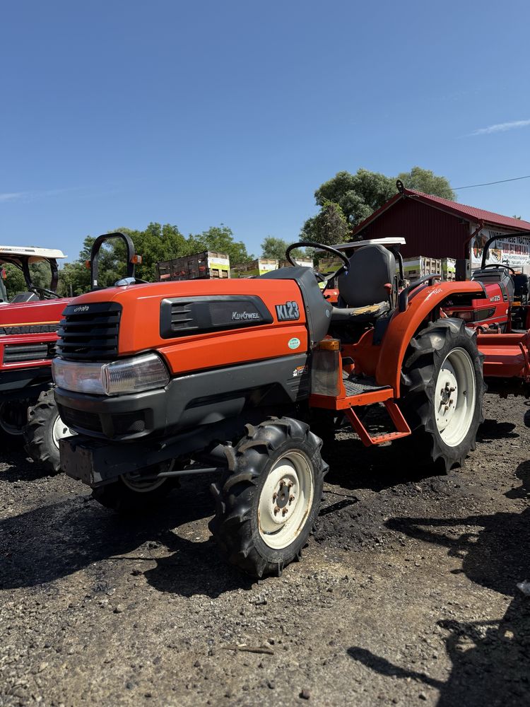 Tractor Japonez Kubota KL 23