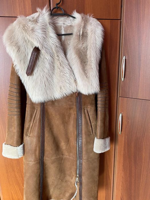 Продам женскую новую натуральную дублёнку 25000