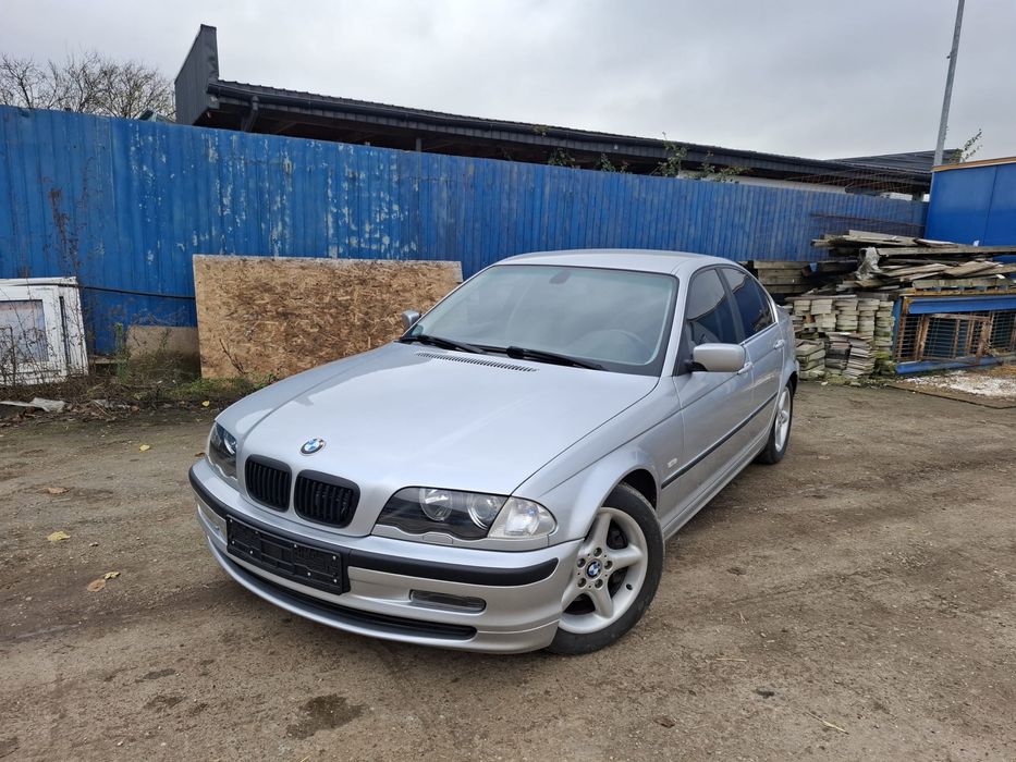 BMW E46 Sedan 325i 192 CP