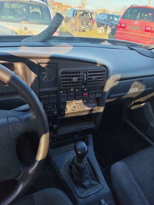 Opel omega a 2.0 116 на части