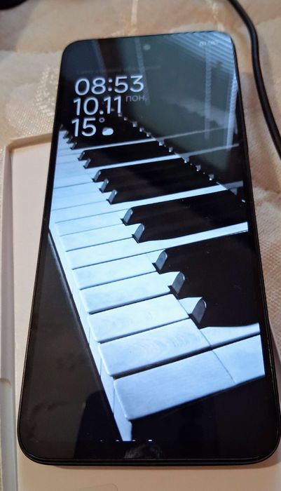 Xiaomi Redmi 13 като нов