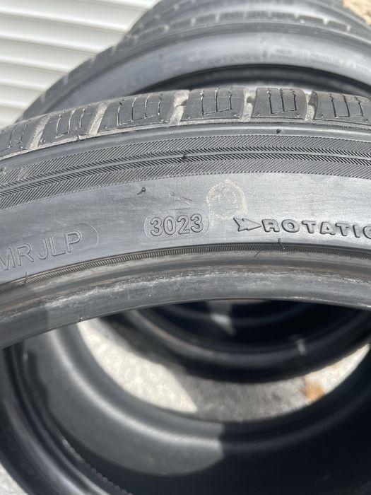 Продавам 4 бр. зимни гуми Gripmax 225/40 R19