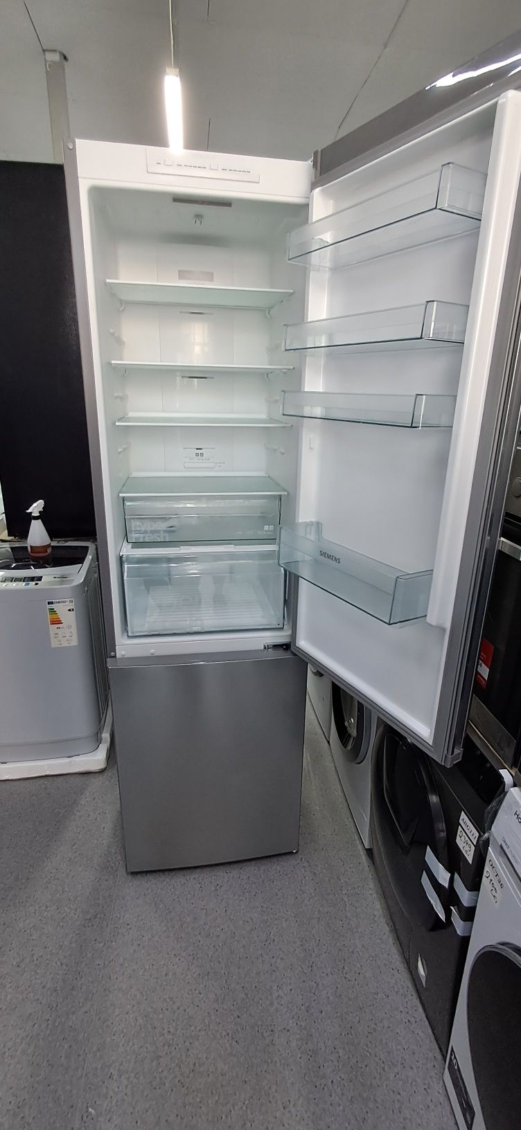 Frigider Siemens 368l import Germania Garanție TA117