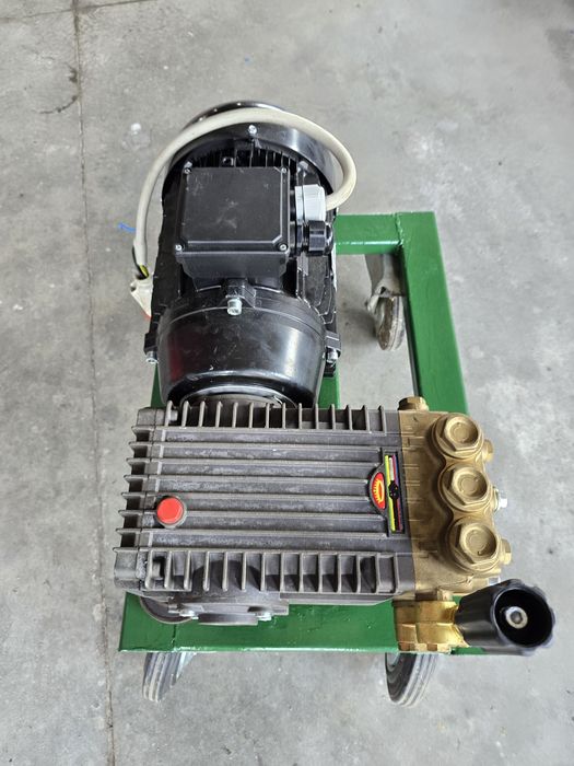 Италианска водоструйка