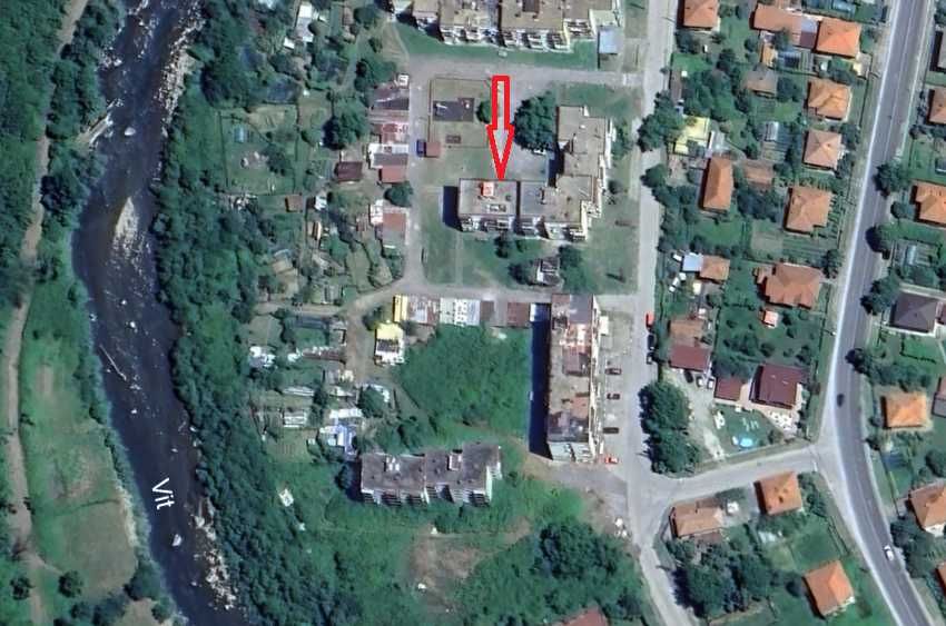 Продава многостаен апартамент в гр. Тетевен, кв. Полатен