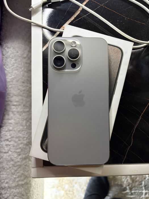 Iphone 15 pro max 256 gb