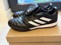 Ghete fotbal Adidas Copa Gloro