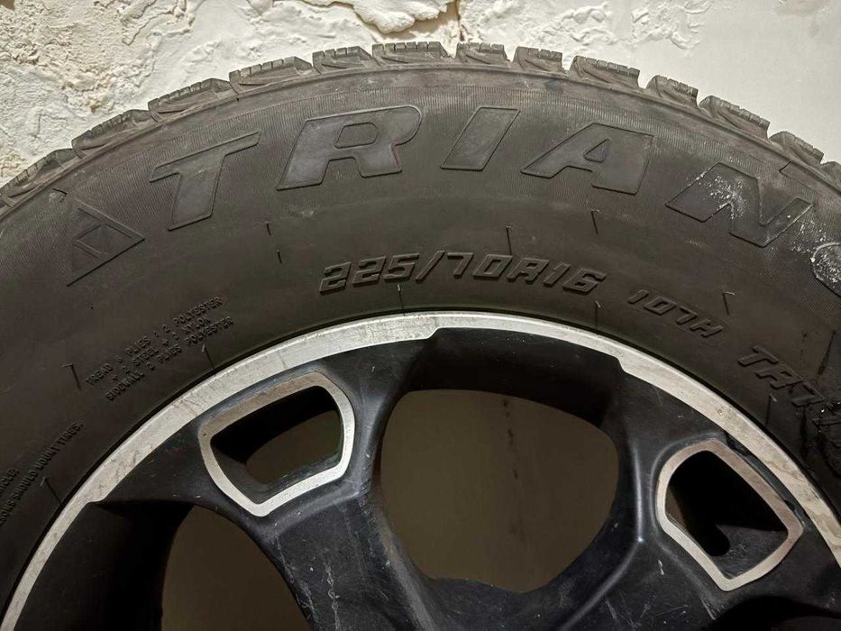 Зимние резины TRIANGLE 225/70 R16 - 4 шт комплект с дисками