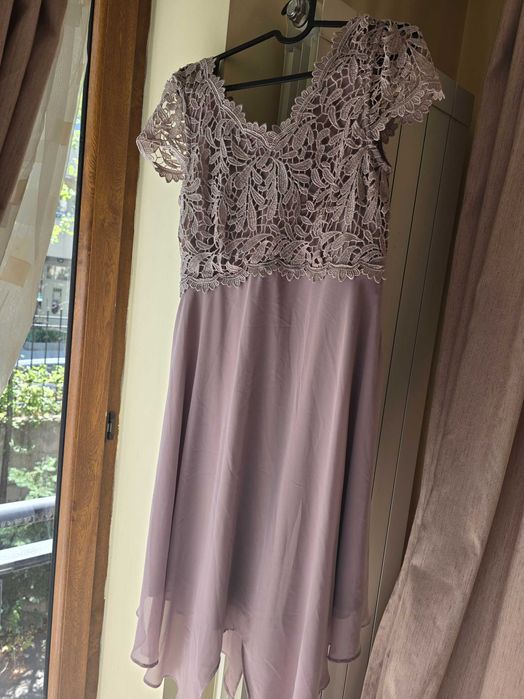 Официална рокля цвят пепел от рози