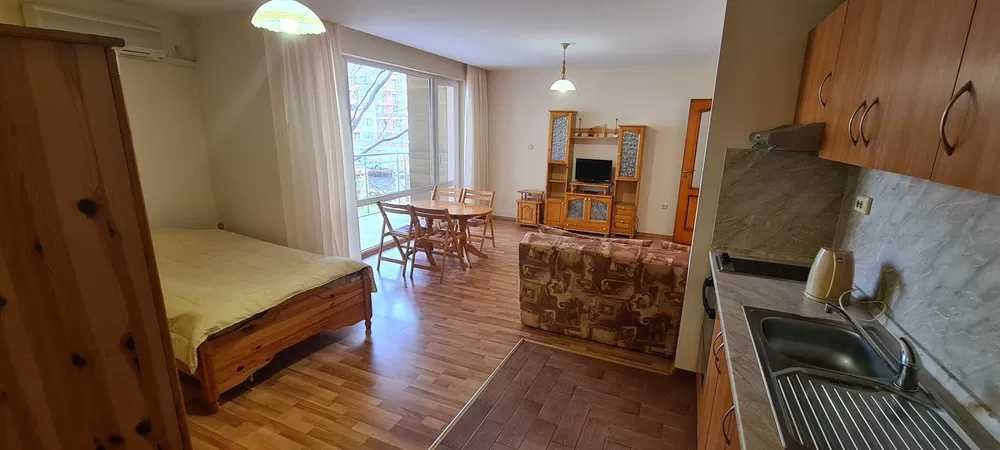 Продава се Многостаен апартамент в к.к. Слънчев бряг - 90 кв.м за 489 €/кв.м - Снимка #1