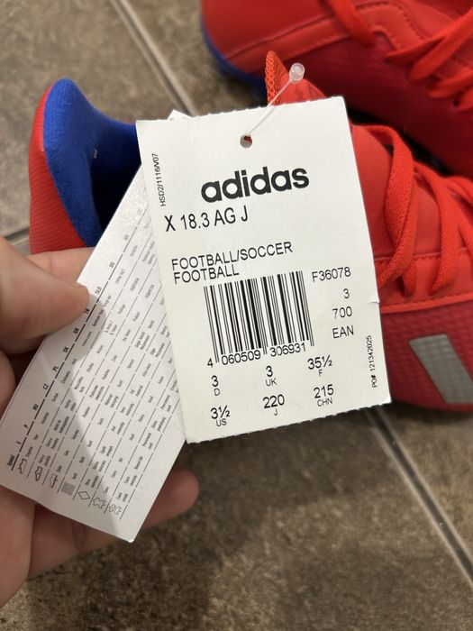 Футболни обувки/бутонки Adidas