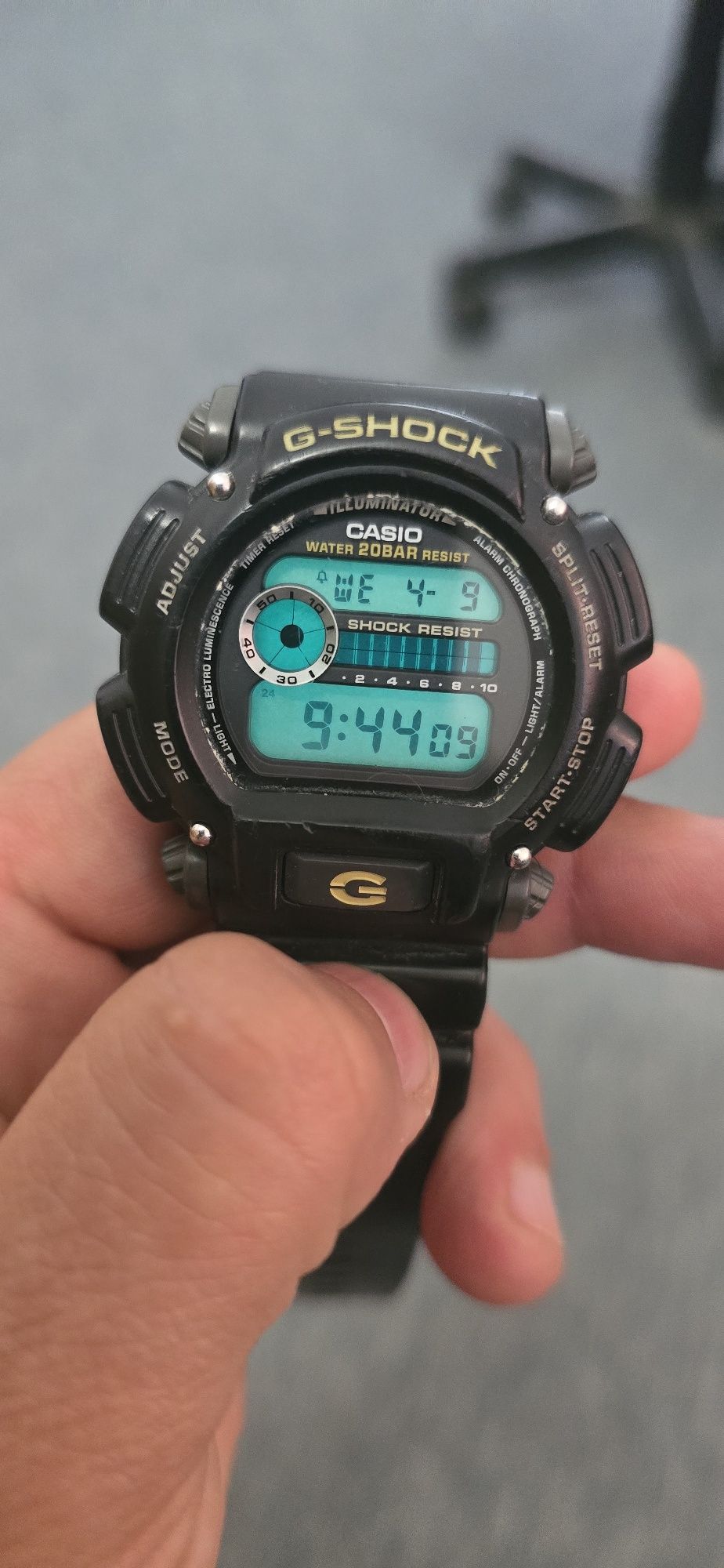 Ceas casio g-shock dw-9052