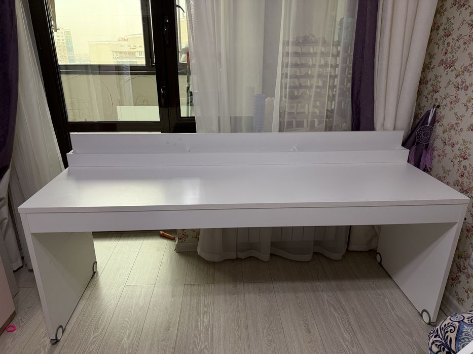 Письменный стол офисный, для учебы